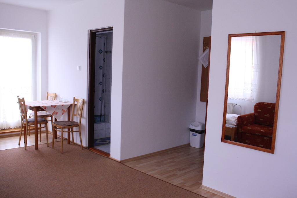 Penzion Koras Vrútky Extérieur photo