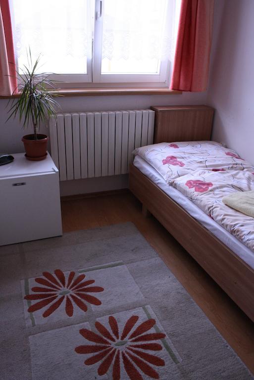 Penzion Koras Vrútky Chambre photo
